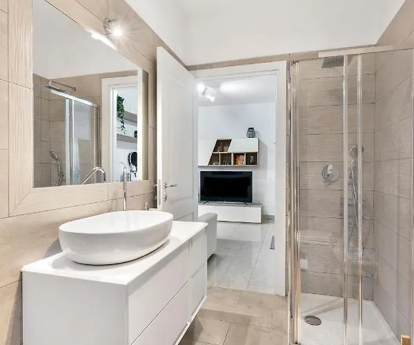 Budapest Design E Piscina Apartmán Řím