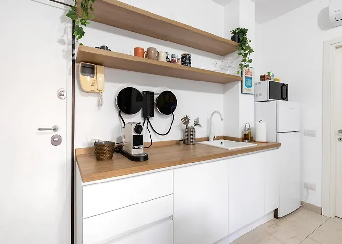 Budapest Design E Piscina Apartmán *