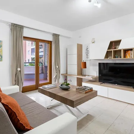 Budapest Design E Piscina Rzym